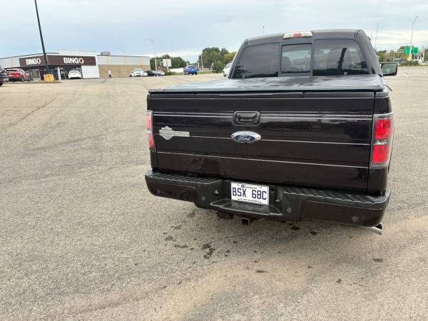 2010 Ford, dovoz Kanada — foto 4 z 12