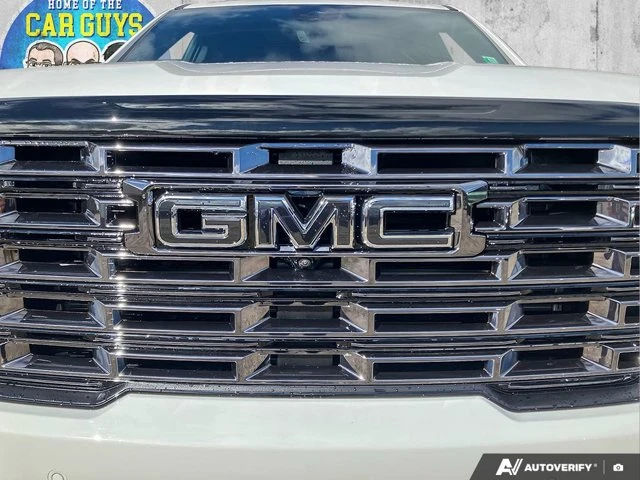2027 GMC Acadia Elevation, bílá, 6 km, dovoz Kanada — foto 13 z 20