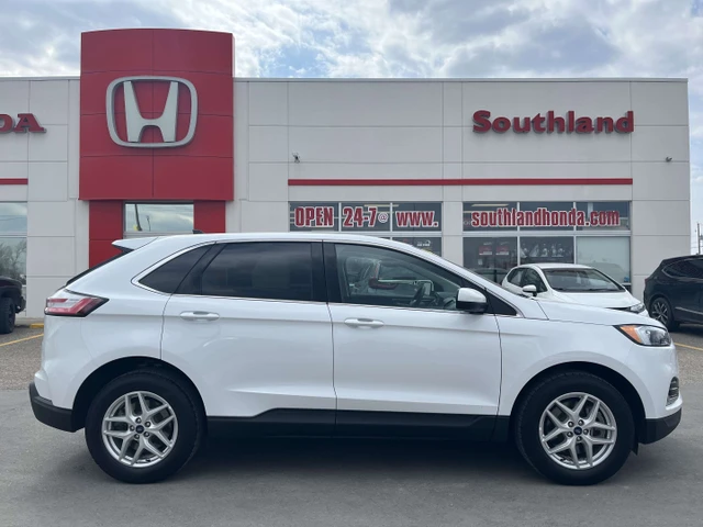 2022 Ford Edge, bílá, 50 090 km, dovoz Kanada — foto 4 z 17
