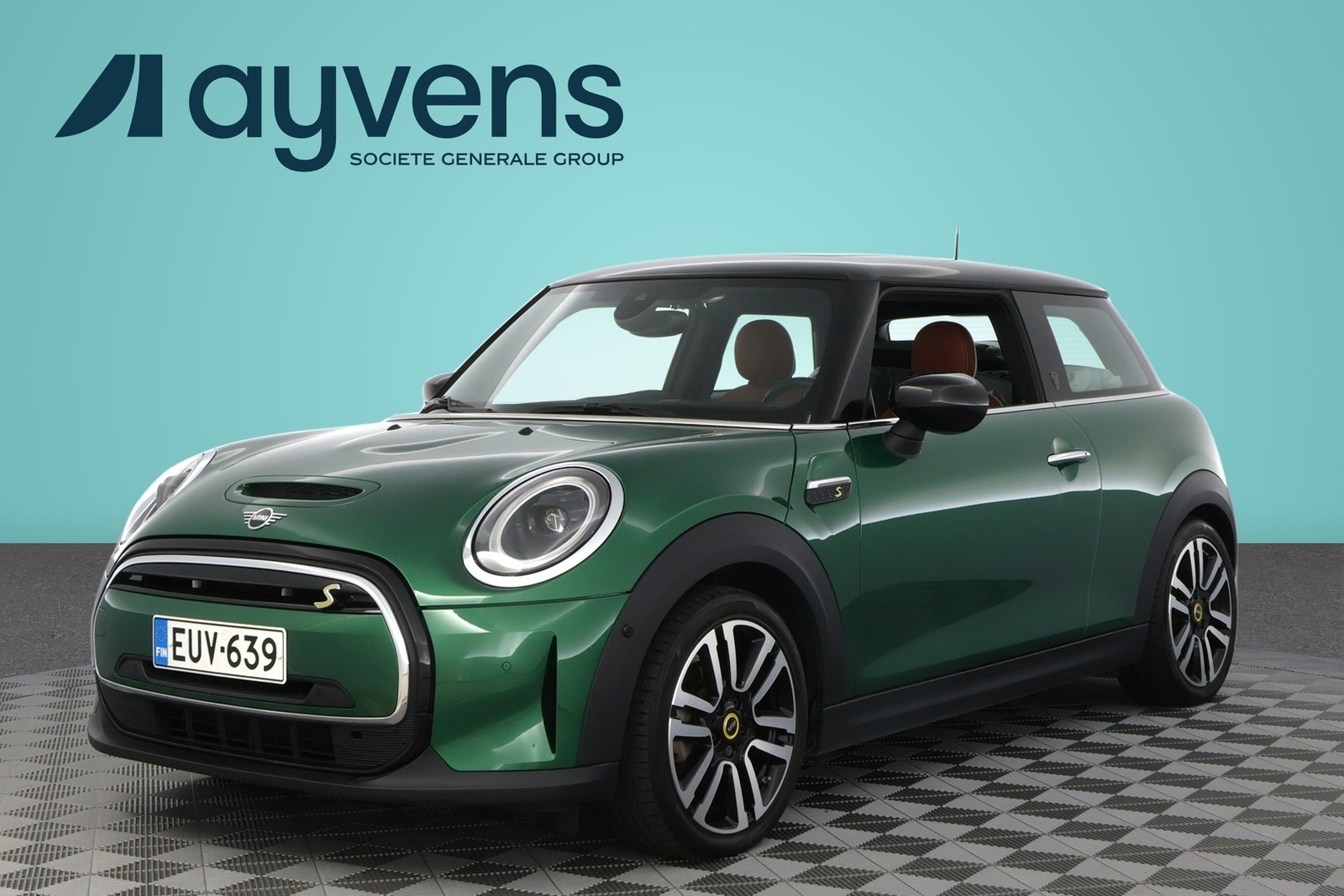 2023 MINI hatchback, 45 000 km, Finsko — foto 1