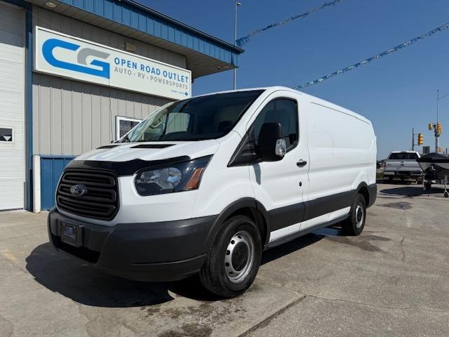 2018 Ford Transit, bílá, 153 099 km, dovoz Kanada — foto 2 z 20