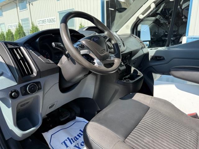 2018 Ford Transit, bílá, 153 099 km, dovoz Kanada — foto 9 z 20