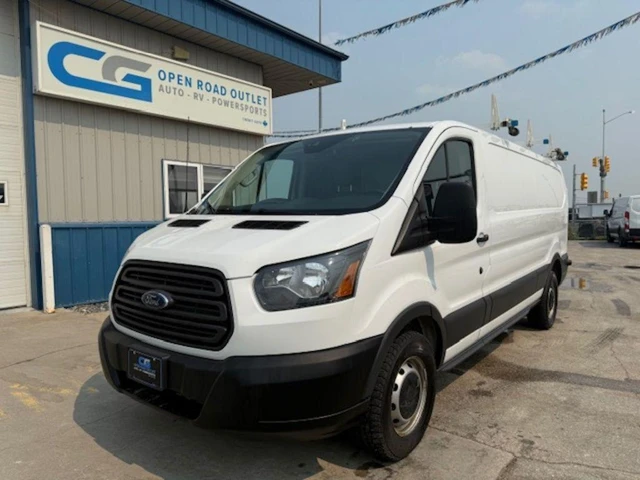 2017 Ford Transit, bílá, 187 953 km, dovoz Kanada — foto 2 z 20