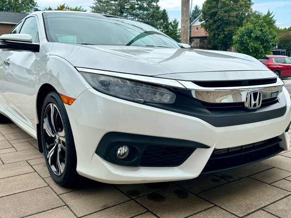 2017 Honda, dovoz Kanada — foto 6 z 12