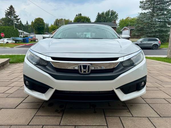 2017 Honda, dovoz Kanada — foto 7 z 12