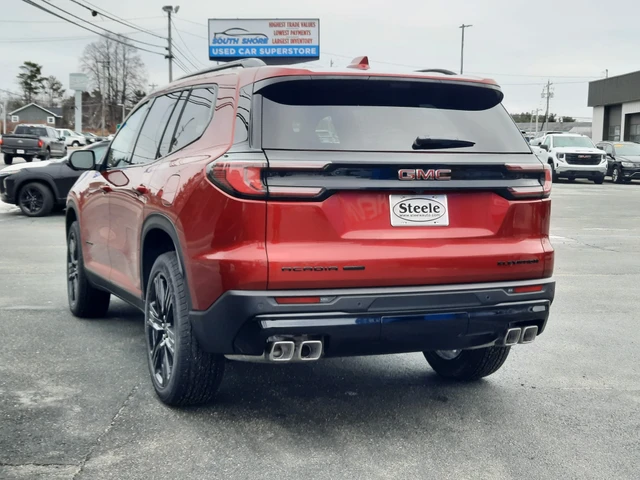 2026 GMC Acadia Elevation, 27 km, dovoz Kanada — foto 7 z 20
