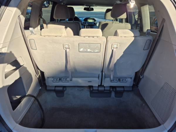 2012 Honda, dovoz Kanada — foto 12 z 12