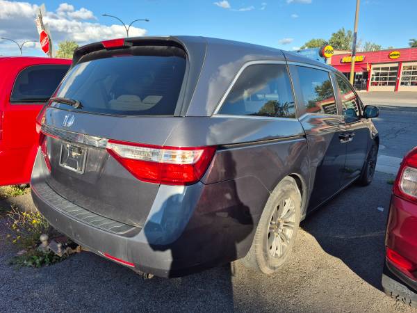 2012 Honda, dovoz Kanada — foto 5 z 12