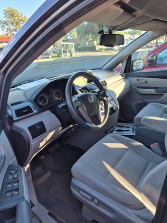 2012 Honda, dovoz Kanada — foto 6 z 12