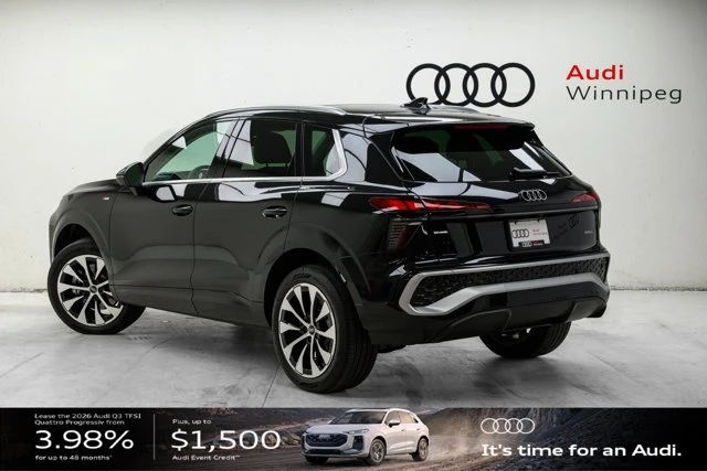 2026 Audi Q3 Technik, šedá, 90 km, dovoz Kanada — foto 6 z 20