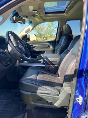 2018 Dodge, dovoz Kanada — foto 11 z 12