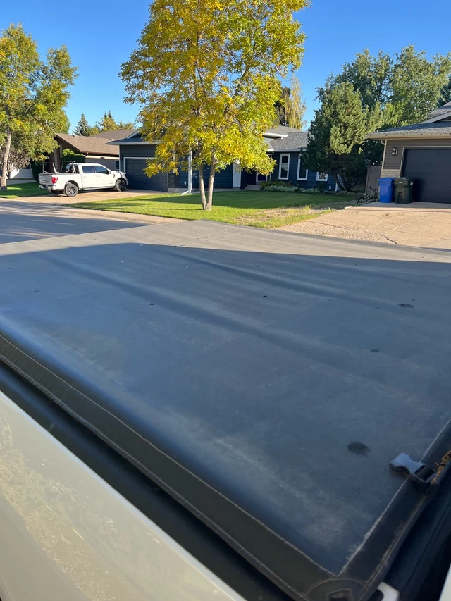 2017 RAM 1500 SLT, 305 000 km, dovoz Kanada — foto 3 z 5