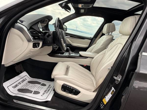 2017 BMW, dovoz USA — foto 11 z 12