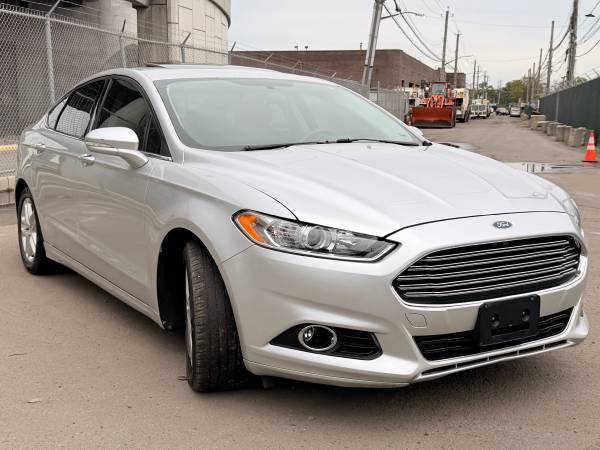 2013 Ford, dovoz USA — foto 3 z 12