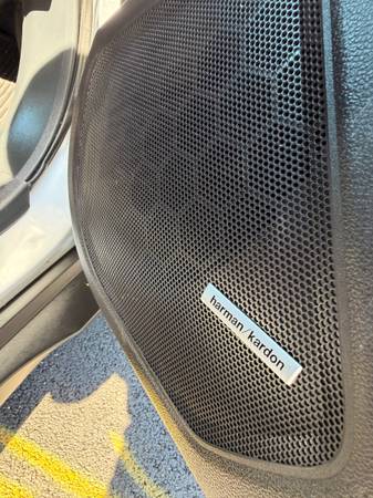 2016 Subaru, dovoz USA — foto 11 z 12