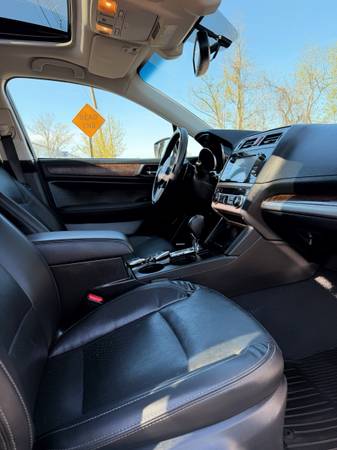 2016 Subaru, dovoz USA — foto 12 z 12