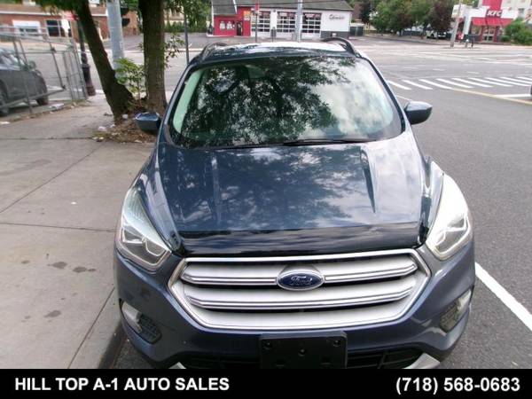 2018 Ford, dovoz USA — foto 3 z 12