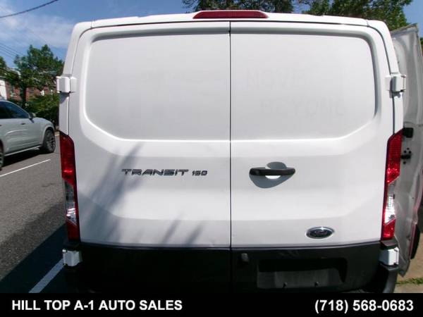 2019 Ford, dovoz USA — foto 5 z 12