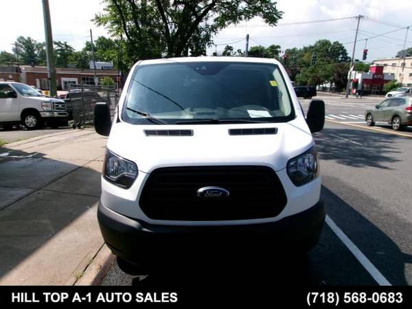 2019 Ford, dovoz USA — foto 9 z 12
