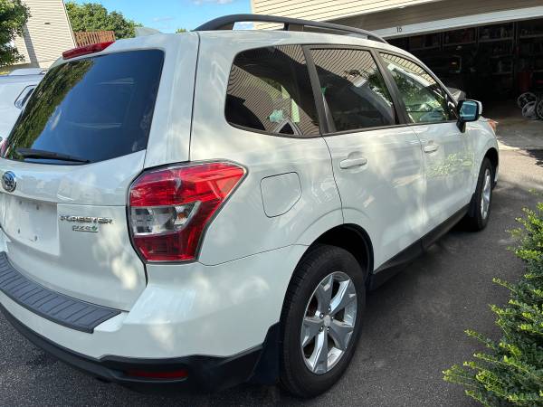 2016 Subaru, dovoz USA — foto 10 z 12