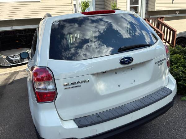 2016 Subaru, dovoz USA — foto 9 z 12