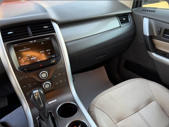 2014 Ford Edge, 130 000 km, dovoz Kanada — foto 4 z 5