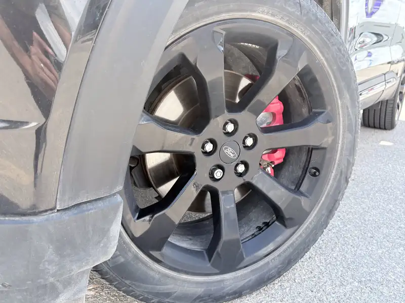 2022 Ford Explorer ST |, černá, 84 084 km, dovoz Kanada — foto 3 z 9