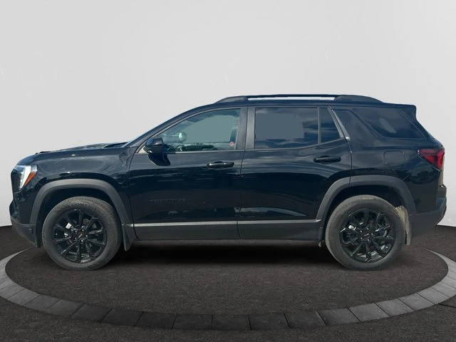 2026 GMC Terrain AWD Elevation, bílá, 10 360 km, dovoz Kanada — foto 2 z 20