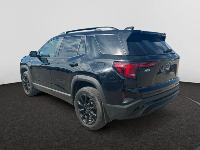 2026 GMC Terrain AWD Elevation, bílá, 10 360 km, dovoz Kanada — foto 3 z 20