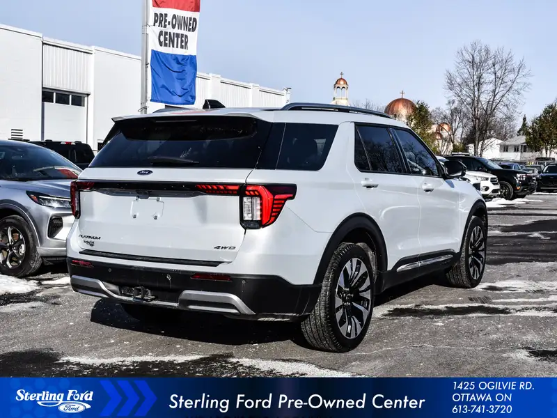 2025 Ford Explorer PLATINUM, 42 011 km, dovoz Kanada — foto 4 z 12