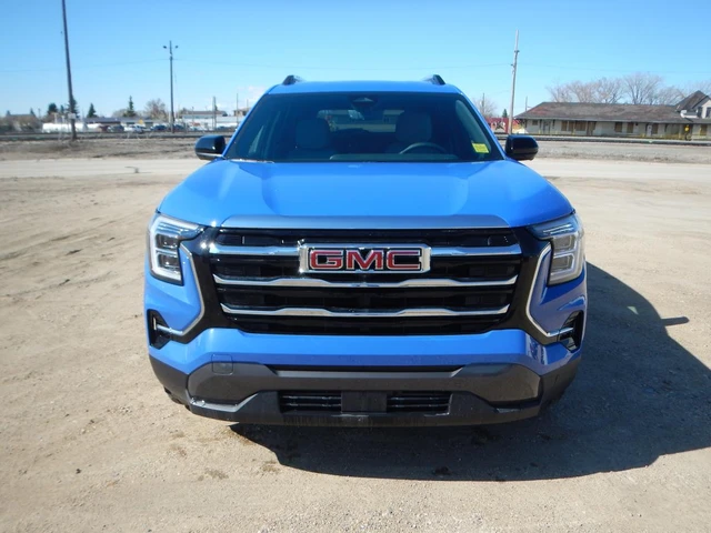 2026 GMC Terrain Elevation Awd, modrá, 5 km, dovoz Kanada — foto 2 z 20