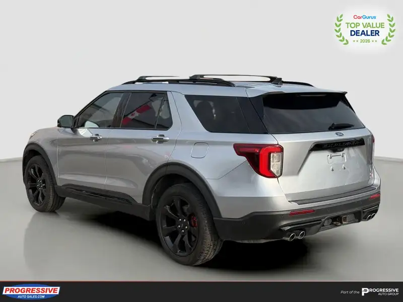 2022 Ford Explorer ST, stříbrná, 61 272 km, dovoz Kanada — foto 3 z 12