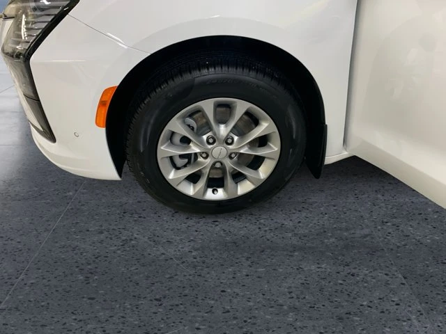2027 Chrysler Pacifica Select, bílá, 26 km, dovoz Kanada — foto 9 z 20