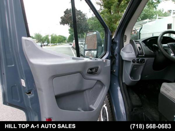 2019 Ford, dovoz USA — foto 10 z 12
