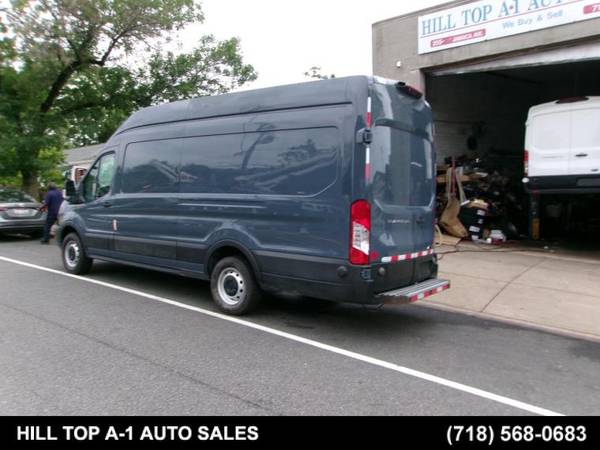 2019 Ford, dovoz USA — foto 3 z 12