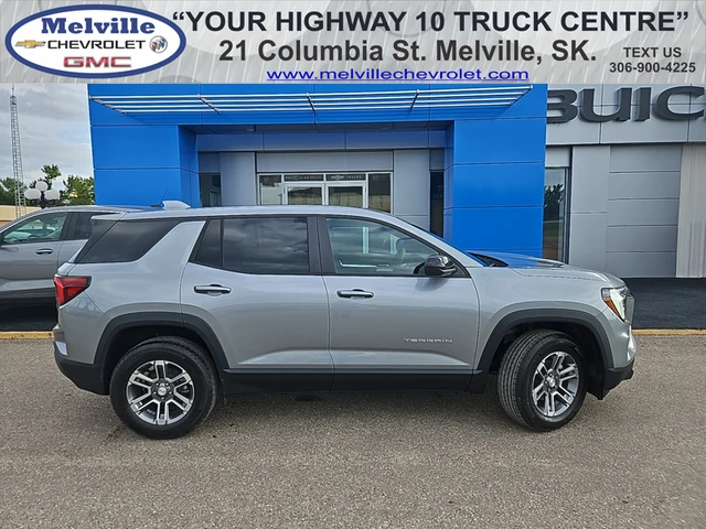 2027 GMC Terrain AWD ELEVATION, stříbrná, dovoz Kanada — foto 2 z 5