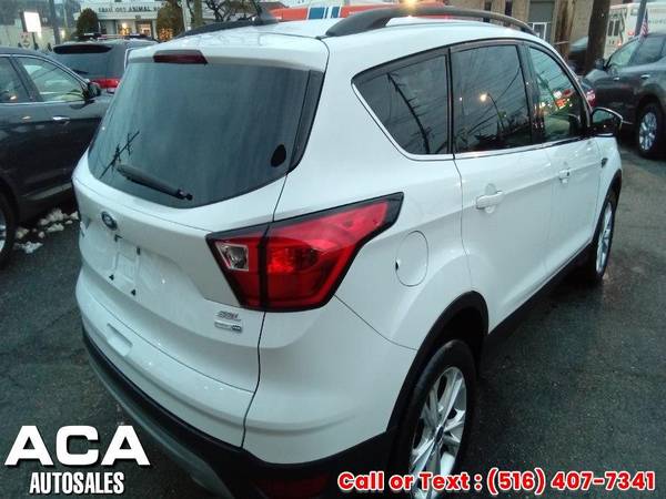 2019 Ford, dovoz USA — foto 5 z 12