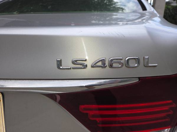 2014 Lexus, dovoz USA — foto 3 z 5
