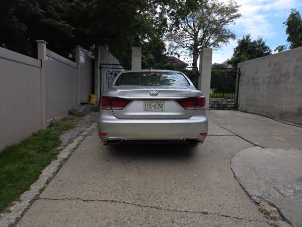 2014 Lexus, dovoz USA — foto 5 z 5