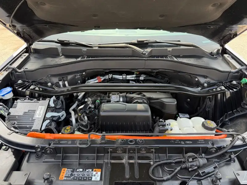 2021 Ford Explorer, modrá, 91 010 km, dovoz Kanada — foto 8 z 12