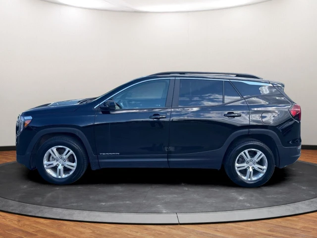 2024 GMC Terrain SLE, černá, 144 616 km, dovoz Kanada — foto 2 z 3