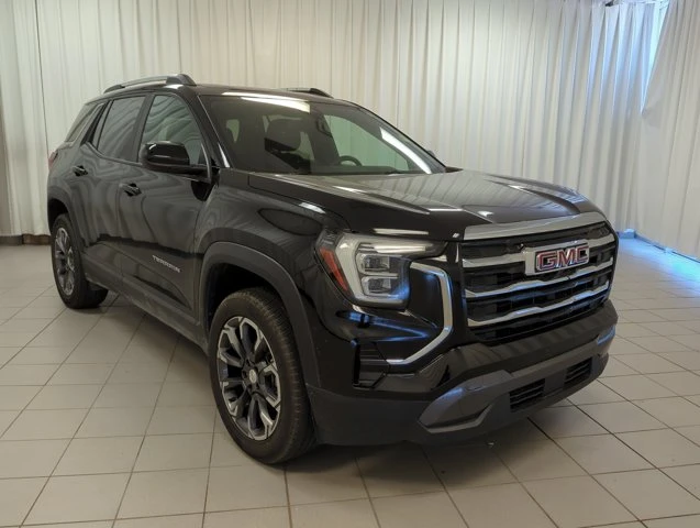 2026 GMC Terrain AWD Elevation, černá, 41 937 km, dovoz Kanada — foto 2 z 20