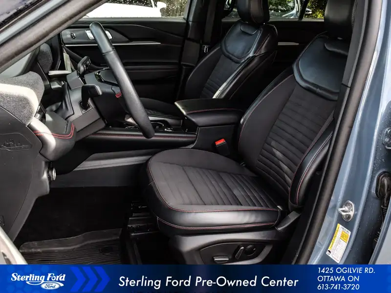 2025 Ford Explorer ST-LINE, modrá, 41 162 km, dovoz Kanada — foto 10 z 12