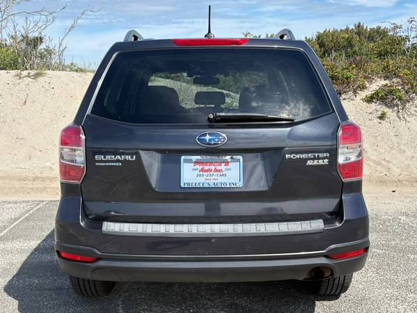 2015 Subaru, dovoz USA — foto 5 z 12