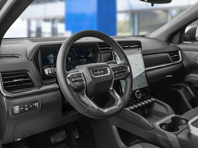 2027 GMC Terrain Elevation, bílá, dovoz Kanada — foto 12 z 20