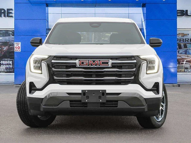2027 GMC Terrain Elevation, bílá, dovoz Kanada — foto 2 z 20