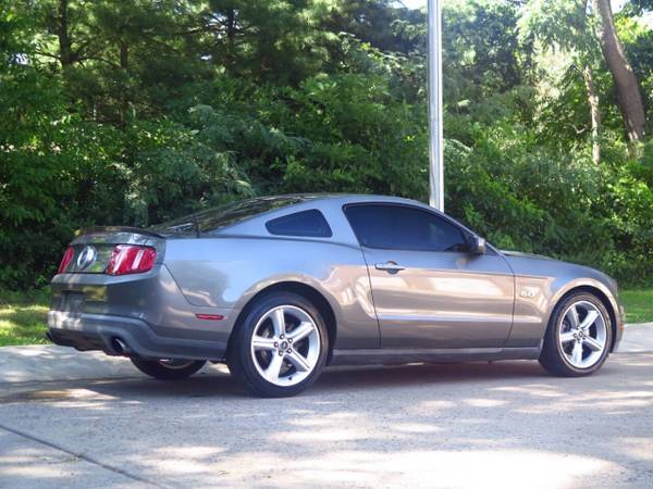 2011 Ford, dovoz USA — foto 4 z 12
