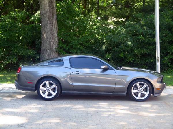 2011 Ford, dovoz USA — foto 5 z 12