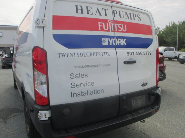 2020 Ford Transit BASE, bílá, 158 287 km, dovoz Kanada — foto 3 z 6