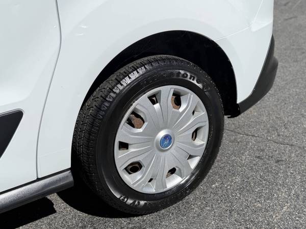 2019 Ford, dovoz USA — foto 12 z 12
